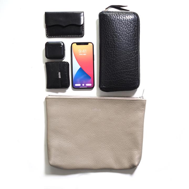 MINIMAL LEATHER POUCH (Large)- GREIGE